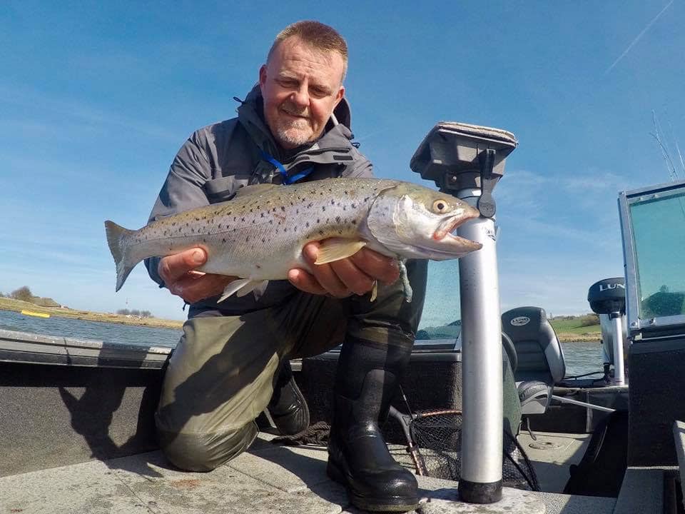 Milo Thomas Hansen: Bombarda Fiskeri uden Kludder